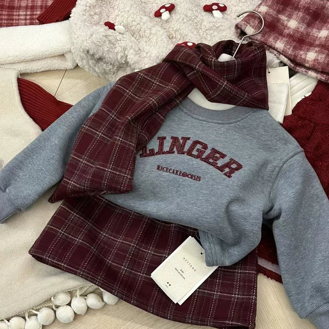 年款女公主风冬季厚款套装上衣日系韩版卫衣格子裙围巾套装加绒