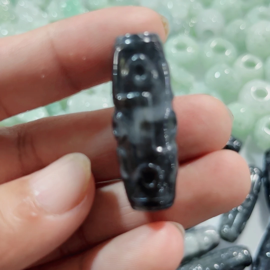 天然缅甸A货翡翠九眼黑乌鸡戴上好运莲莲时尚百搭潮流男女款689