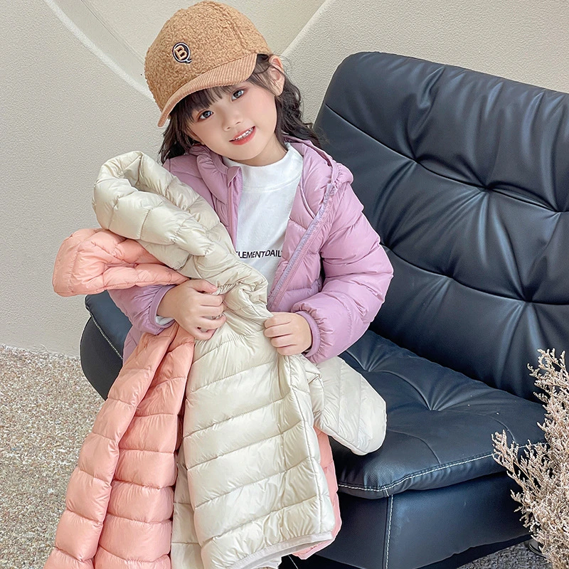 儿童羽绒服轻薄款2024秋冬款中大童男童女童加厚保暖连帽冬季外套