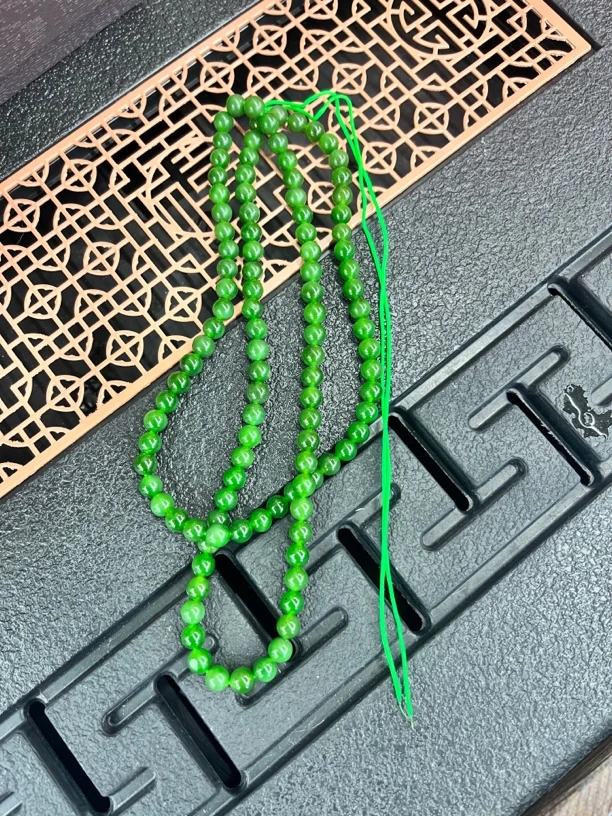 和田碧玉时尚菠菜绿卡6项链