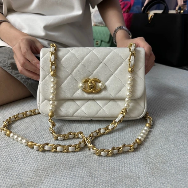 95新  苏州包展/Chanel香奈儿 珍珠口盖包/成色直播间为准