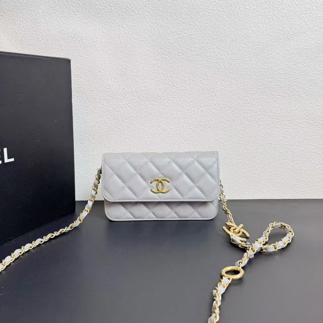 95新 Chanel/香奈儿 98新 奢总管/手机包/芯片