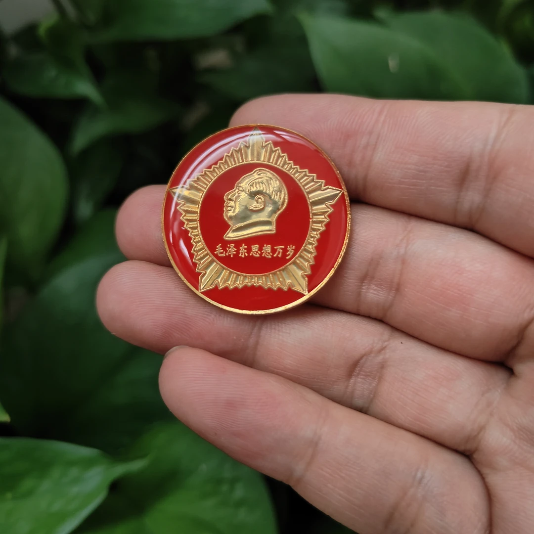 合金硅胶胸针 毛主席像章胸针徽章纪念章红色金色复古迷你饰品