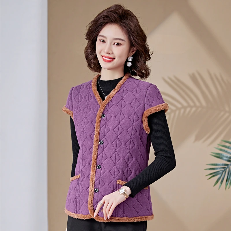 中老年女装秋冬新款马甲妈妈装加厚加绒保暖坎肩冬季短款背心外穿