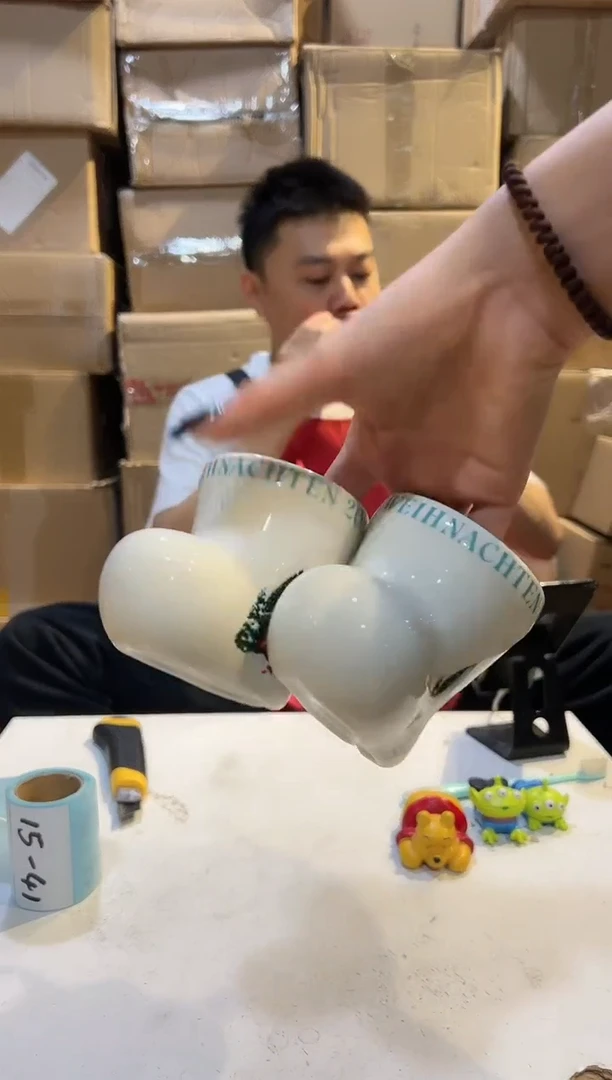【闪购商品】陶瓷杯白色圣诞靴子马克杯一对