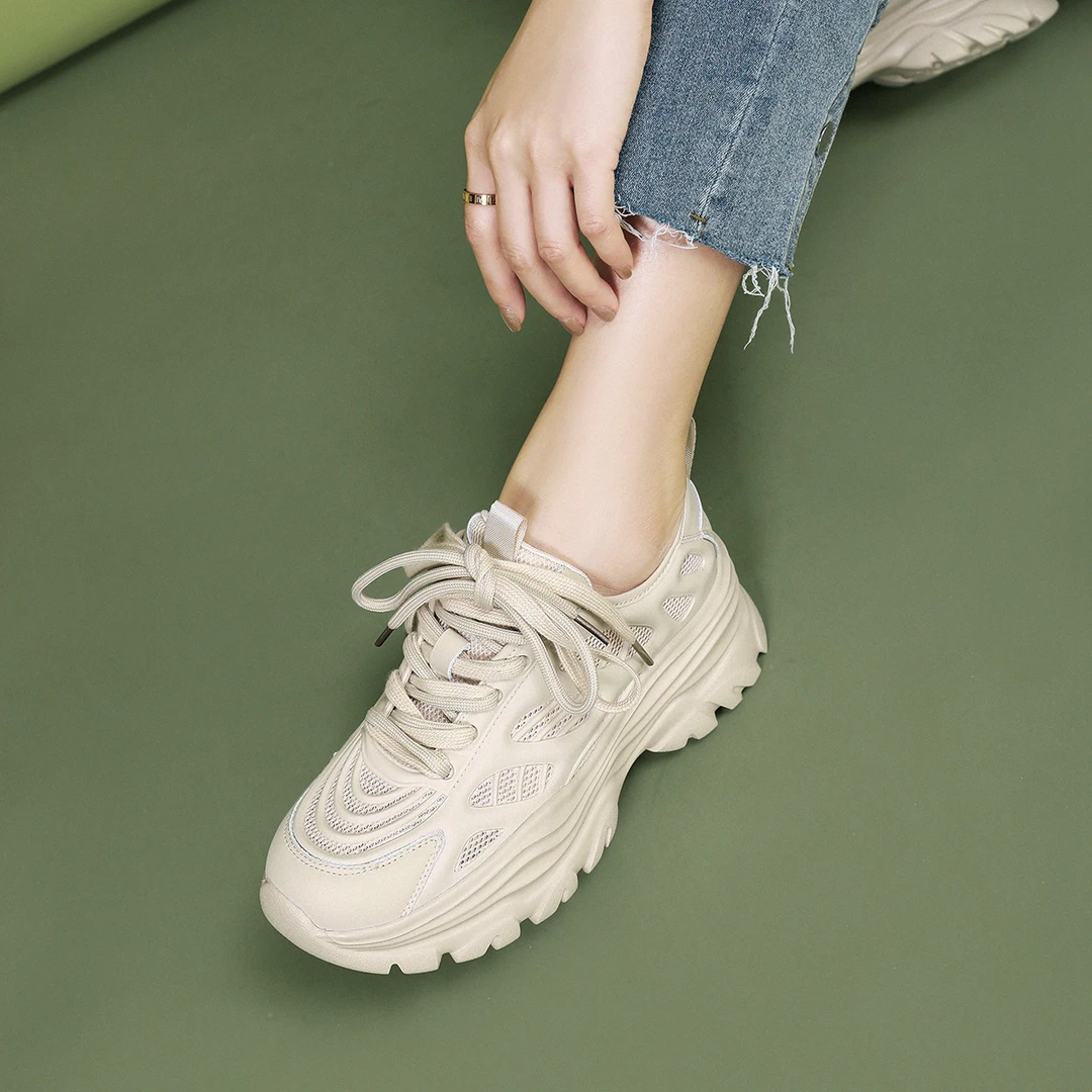 沙驰2025年新款潮酷拼接透气夏季网面舒适老爹鞋休闲运动鞋女鞋