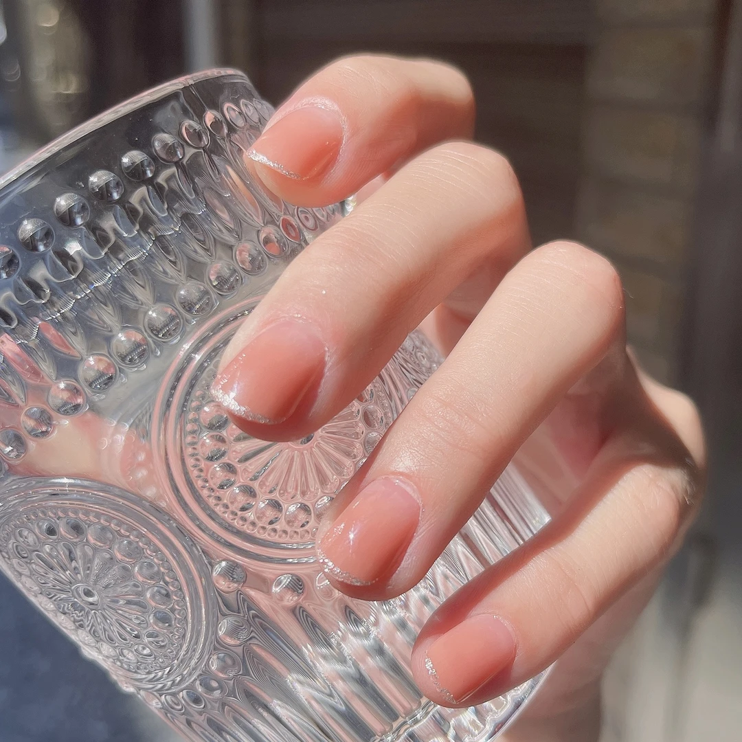 短款冰透裸粉穿戴学生日常穿搭简约假指甲贴片可拆卸美甲穿戴甲