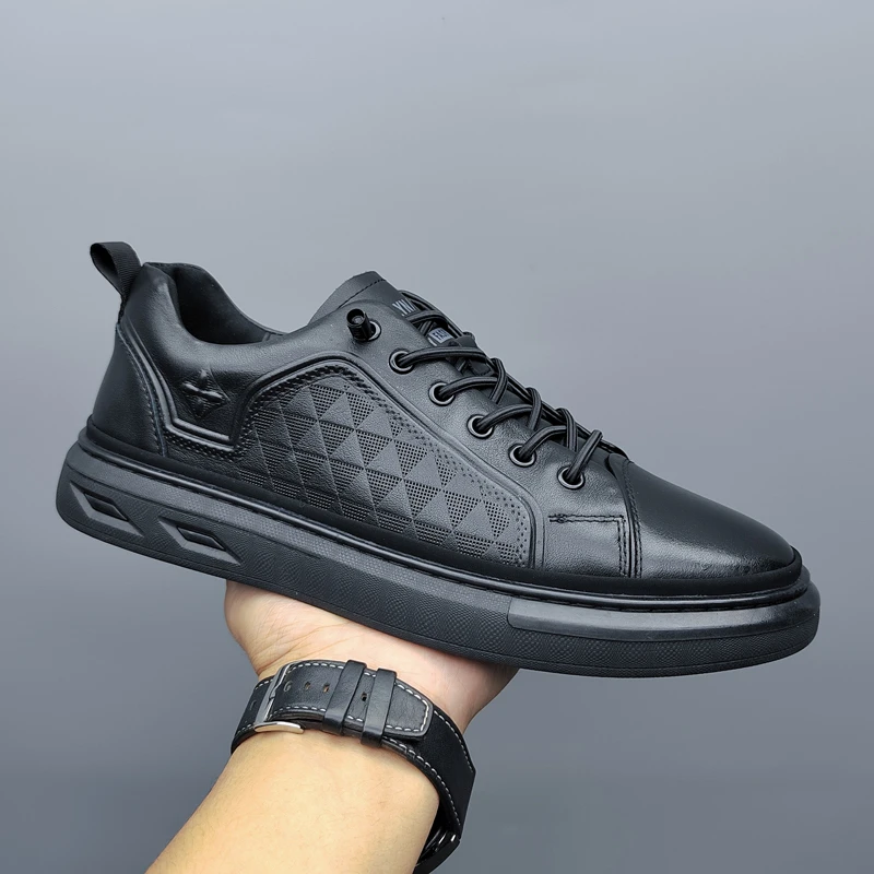 头层牛皮男鞋2024春季新款潮流百搭透气板鞋男士低帮平底休闲皮鞋