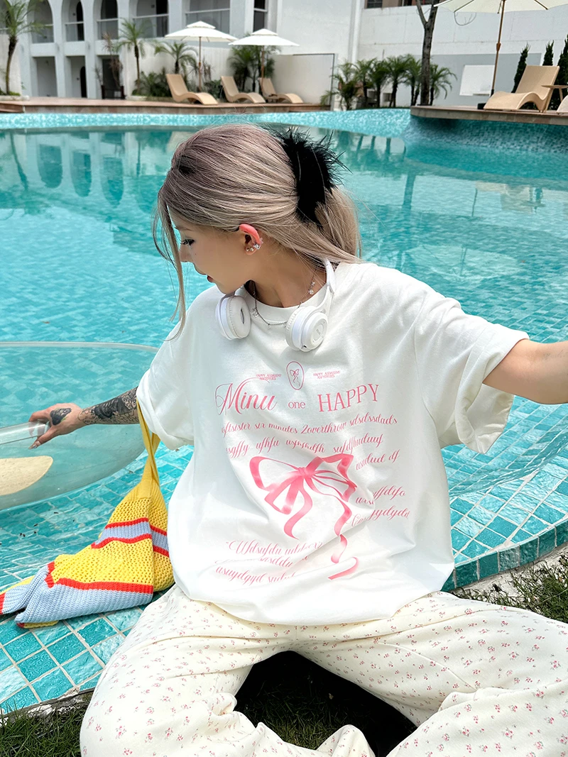 Sixminu小蚊子夏新可爱百搭设计感女休闲字母印花短袖宽松上衣