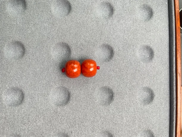 Y5南红柿子红老型对珠7mm