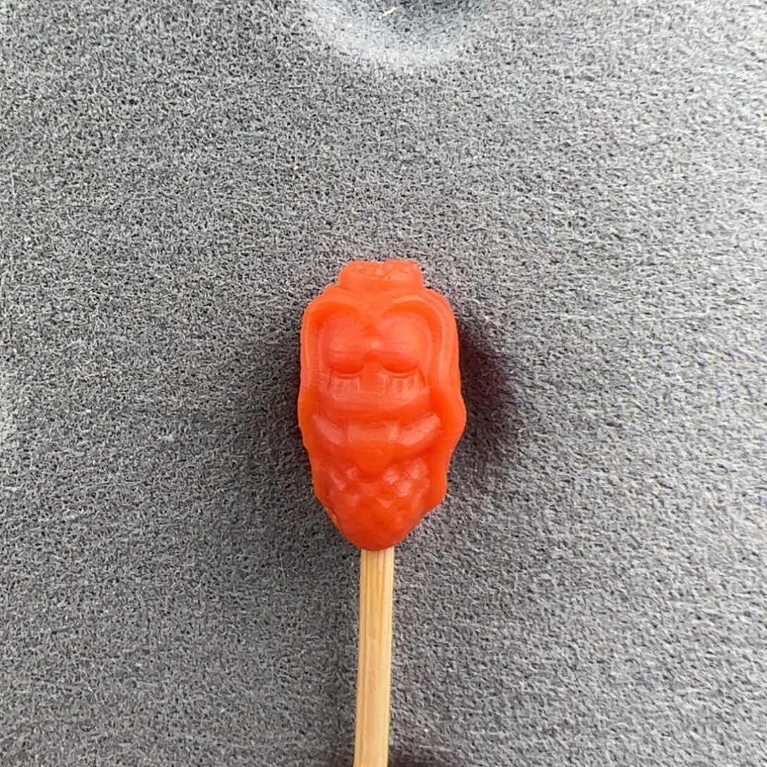 南红玛瑙美人鱼14*8mm未镶嵌