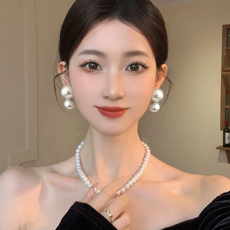 合金耳饰 复古赫本风耳环新娘高级气质名媛法式耳钉轻奢简约耳饰