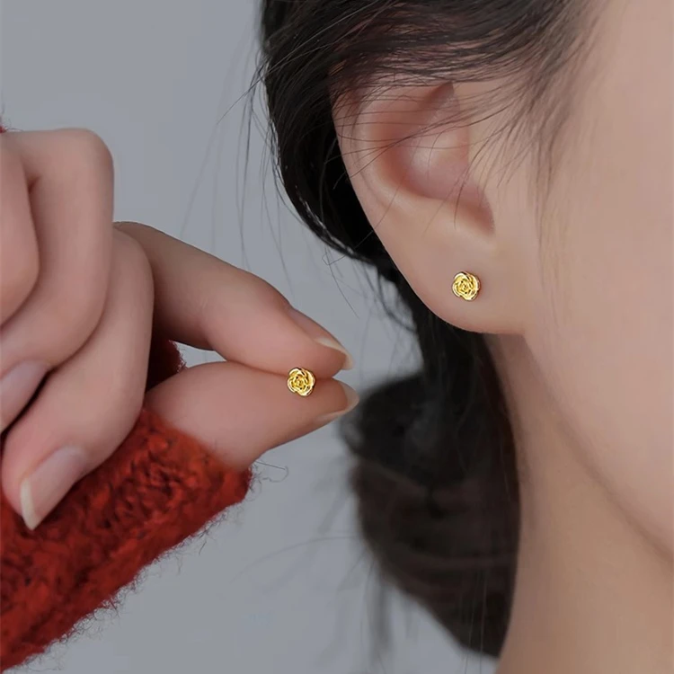 合金耳饰 纯银玫瑰花耳钉新款2024爆款女耳环轻奢小众秋冬耳饰