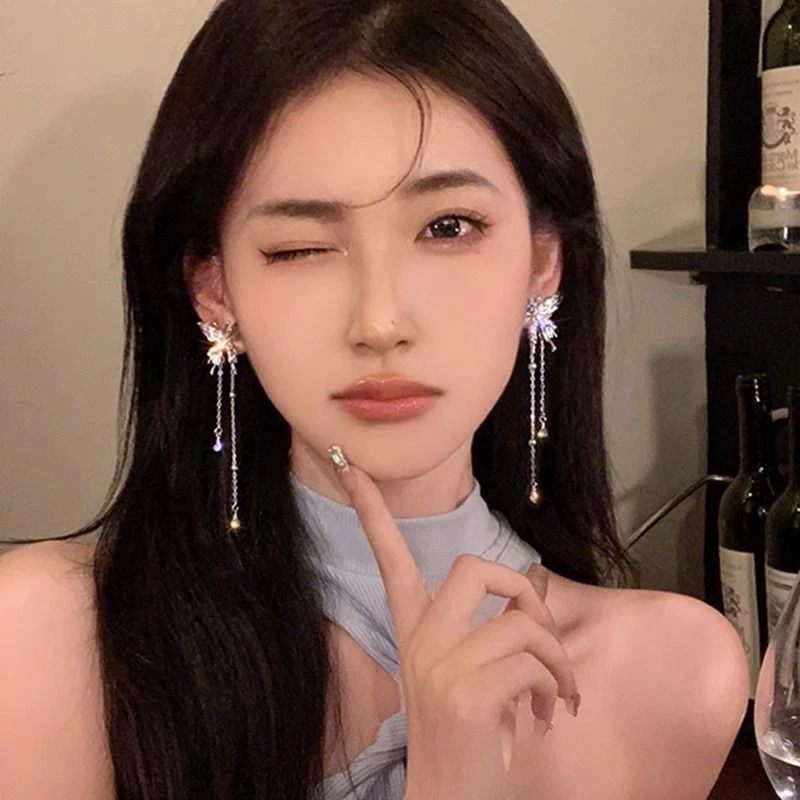 合金耳饰 超仙银色液态蝴蝶耳饰小众轻奢流苏精灵高级感冷淡风