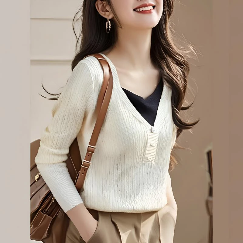 秋冬新款气质撞色假两件打底衫长袖上衣复古显瘦针织衫女V领毛衣