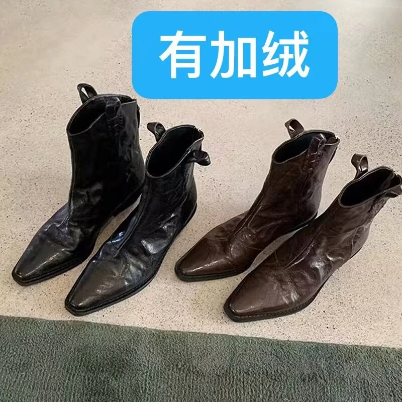 葡萄妈同款2023秋冬时髦尖头V口复古瘦瘦靴粗跟皱感西部短筒靴 女