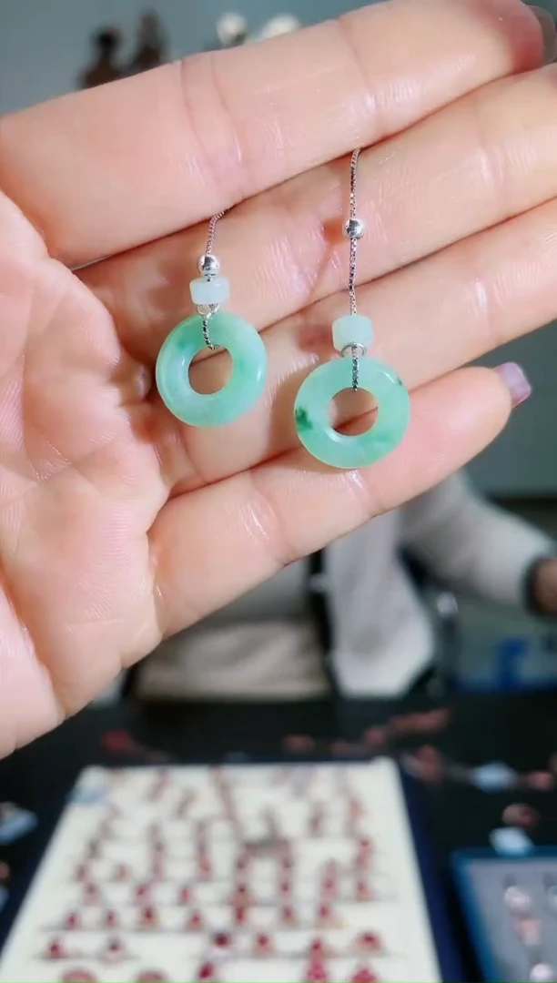 【闪购商品】翡翠耳饰银S925镶嵌1