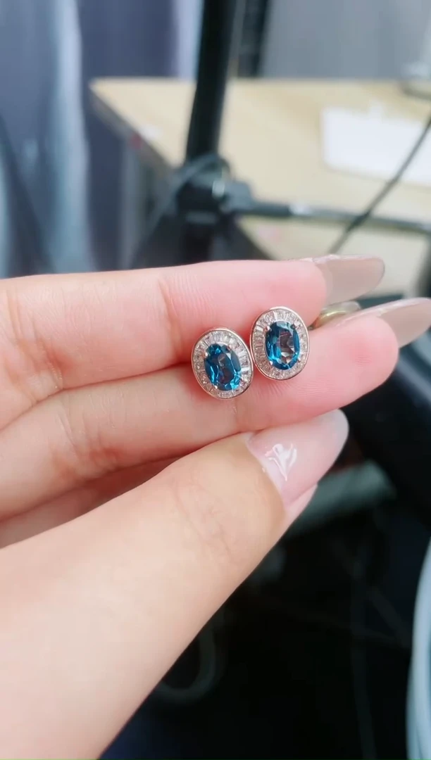 【闪购商品】托帕石耳饰银S925镶嵌12