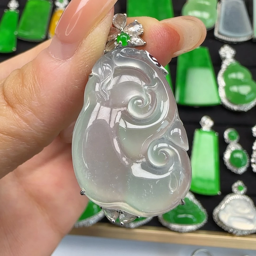 翡翠颈饰18K金镶嵌，