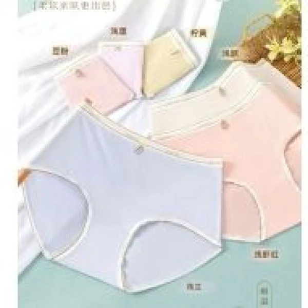 女士4条装棉莫三角裤四季可穿百搭舒适透气G232D