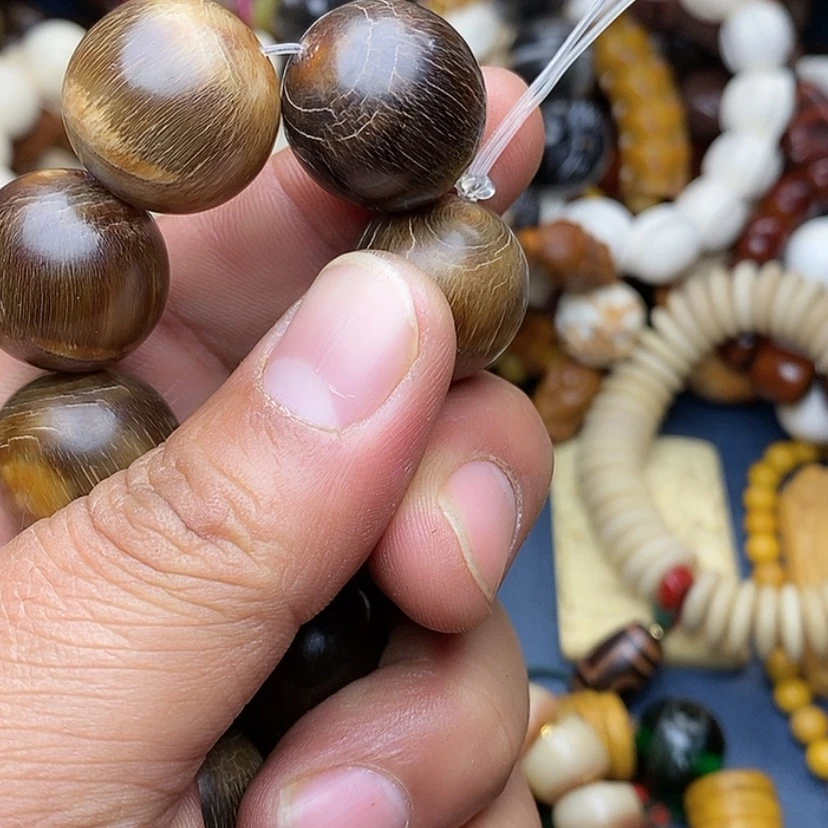 【闪购商品】橄榄核手串燚7643224