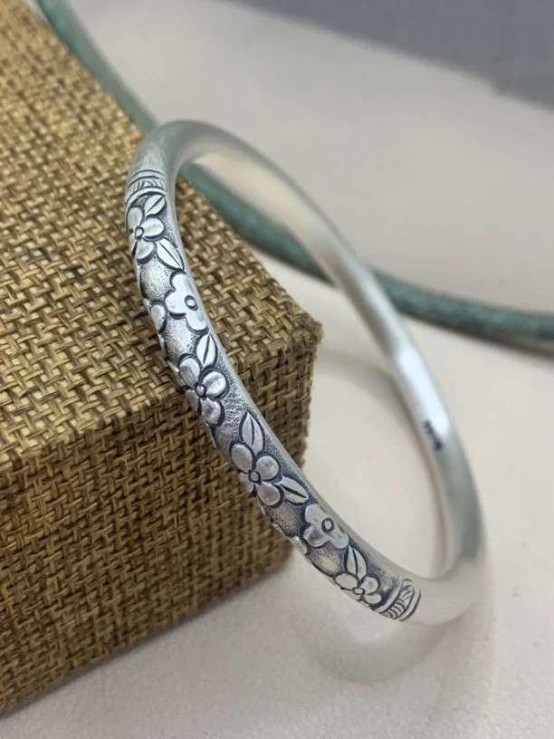 足银手镯 足银999(圆杆桂花闭口手镯)