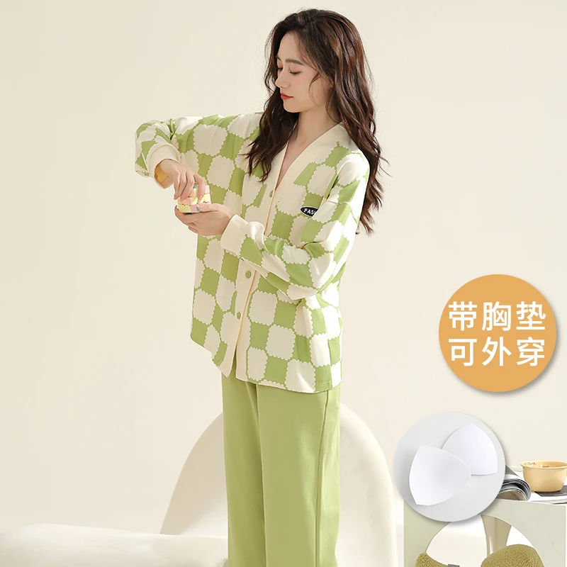 睡衣女带胸垫固定长袖春秋季可外穿两件套装休闲宽松可爱家居服冬