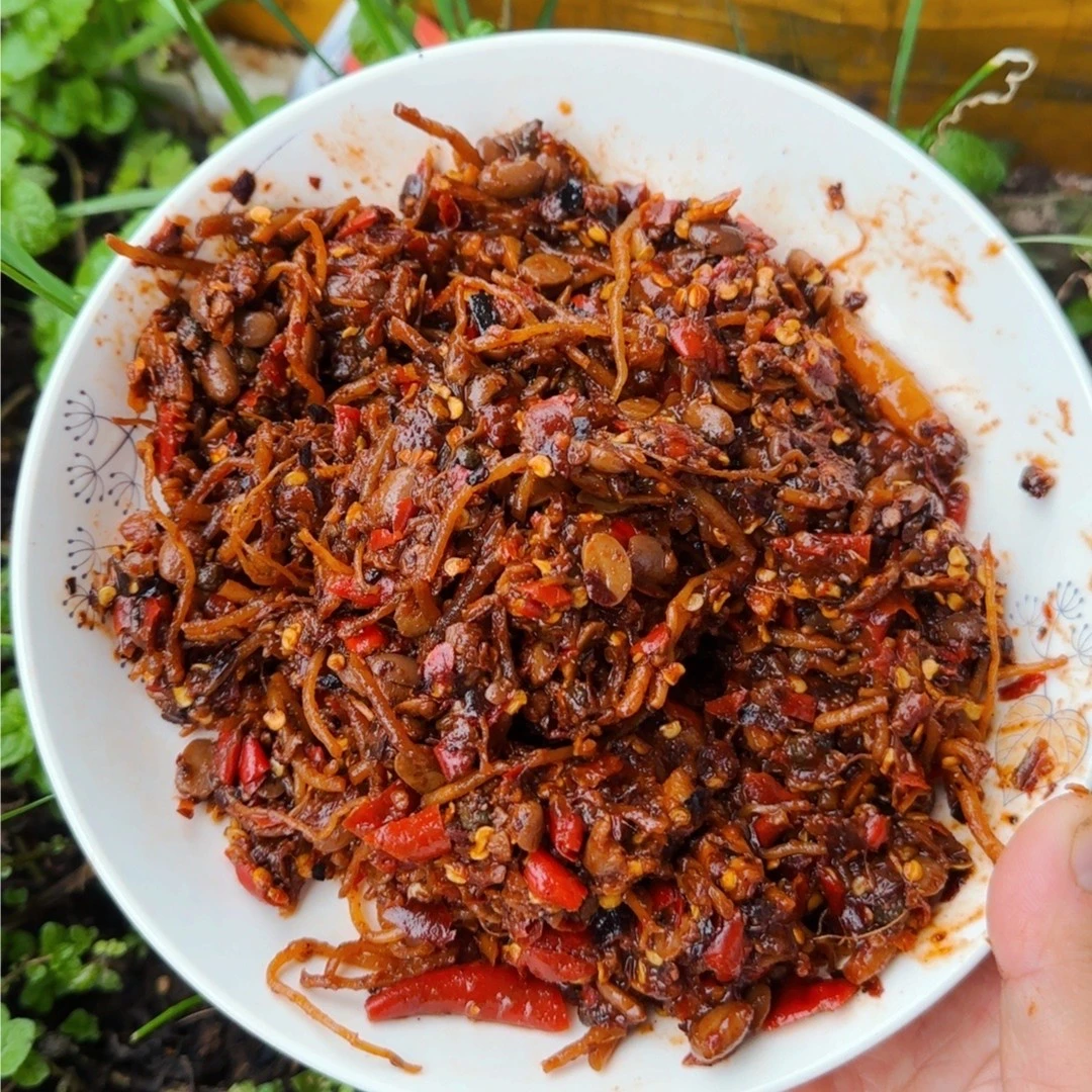 阿秀姐云南普洱苤菜根酸辣水豆豉豆食下饭菜酱即食650克