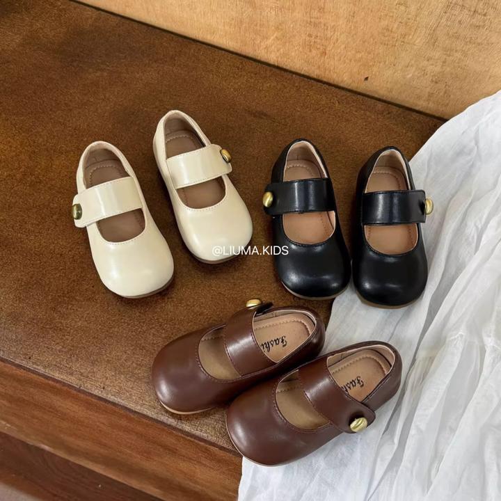 2024秋季新款儿童小皮鞋韩版女童一粒扣简约纯色小香风软底公主鞋