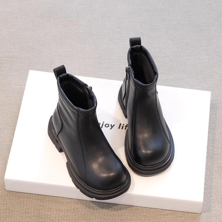 女童靴子2024新款秋冬儿童短靴软底女孩马丁靴黑色中大童皮靴加绒