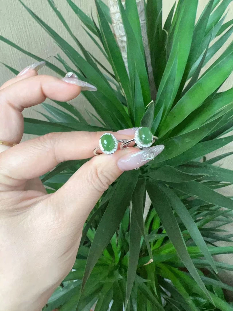 2408070102 YL 和田玉s925蛋面戒指 （多样性发其一）