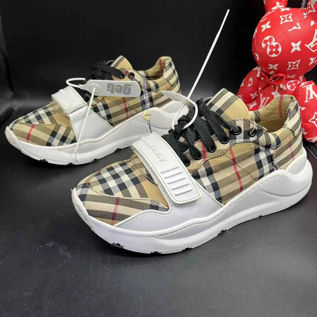 【聚星福利】博柏利/Burberry95新男条纹时尚运动鞋40.5欧码ddm031