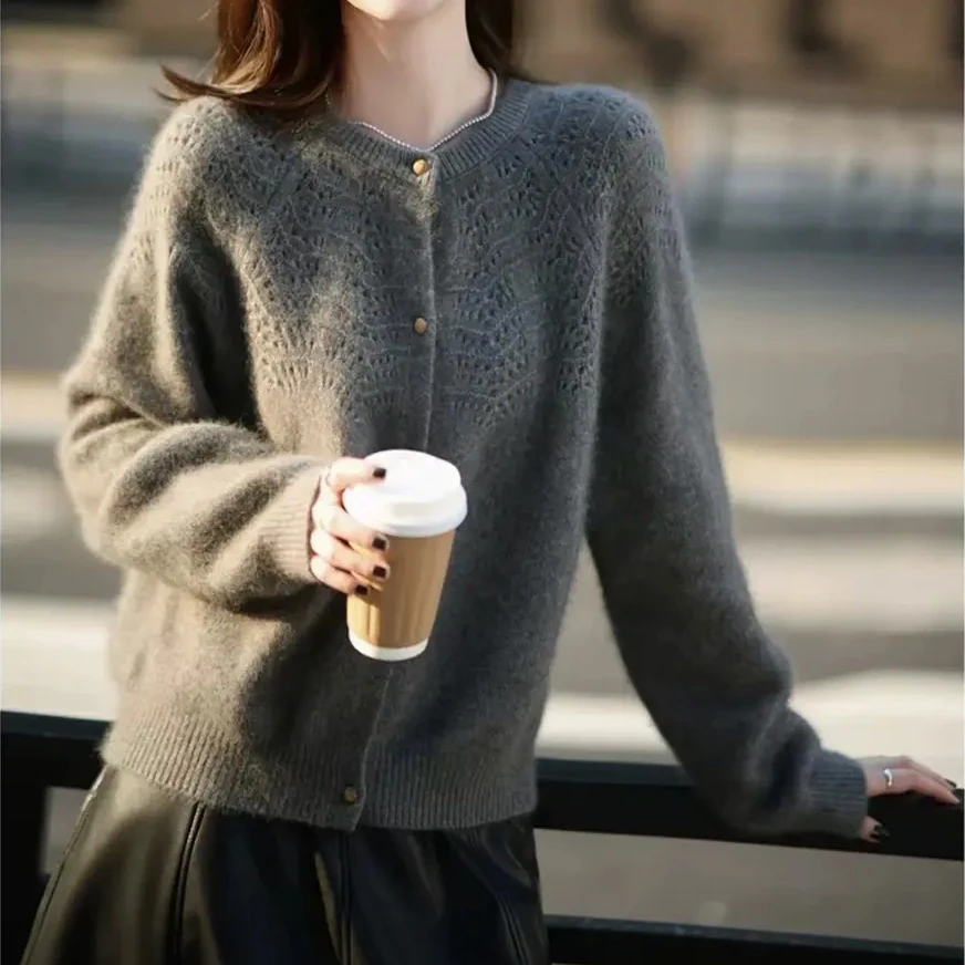 早春时尚休闲宽松百搭圆领长袖针织衫纯色女士开衫外套-9886