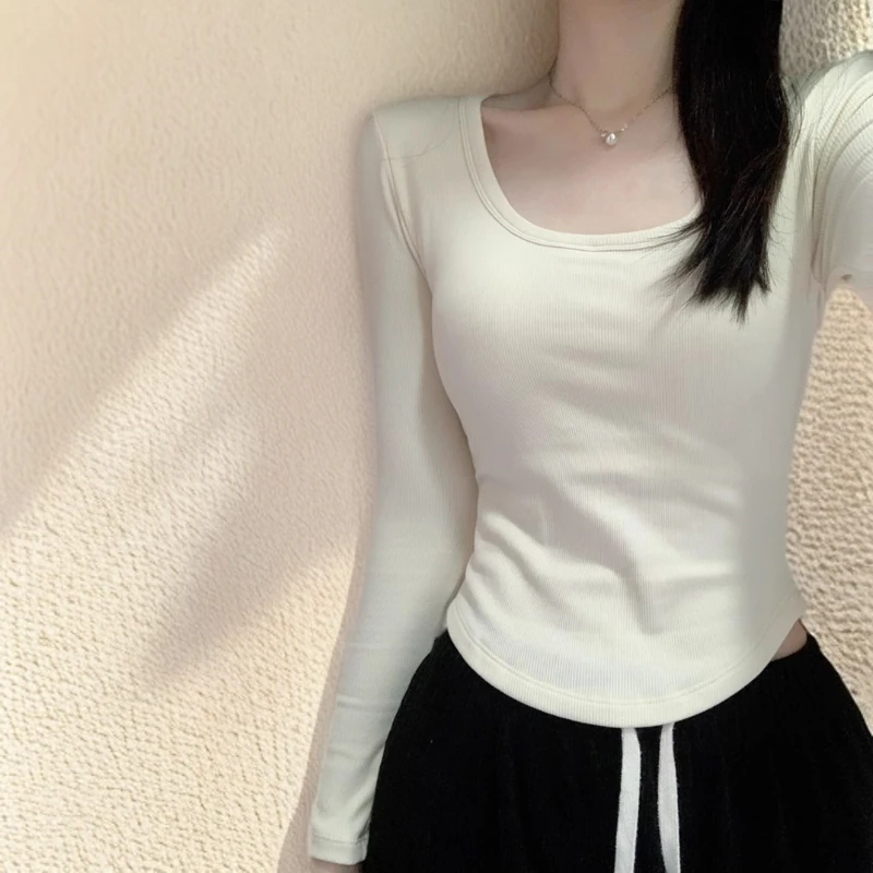 杏色德绒打底衫女内搭保暖长袖t恤早秋秋冬新款爆款修身短款上衣