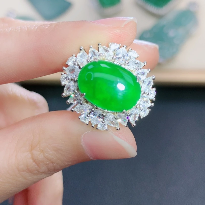【闪购商品】翡翠颈饰银S925镶嵌翡翠