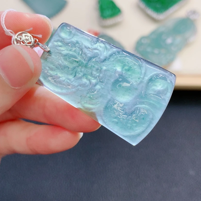 【闪购商品】翡翠颈饰未镶嵌翡翠
