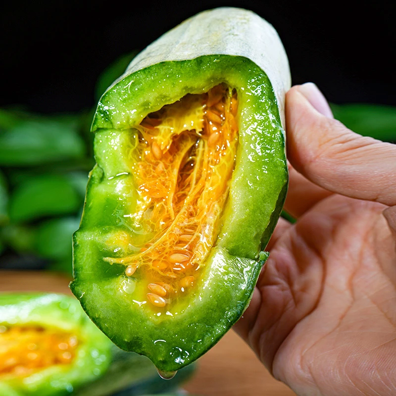 【现摘现发】春季头茬羊角蜜甜瓜