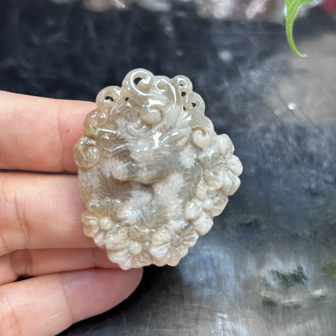 天然珊瑚玉雕刻件玉石吊坠玉石挂件珊瑚玉梅花鹿