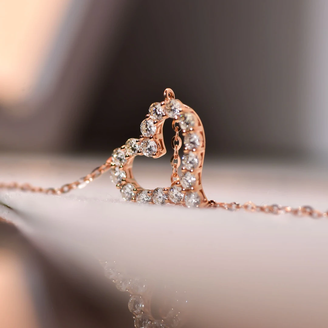 18K#情侣爱心#天然南非真钻#满钻#镶钻#爱心群#爱心群镶钻石项链