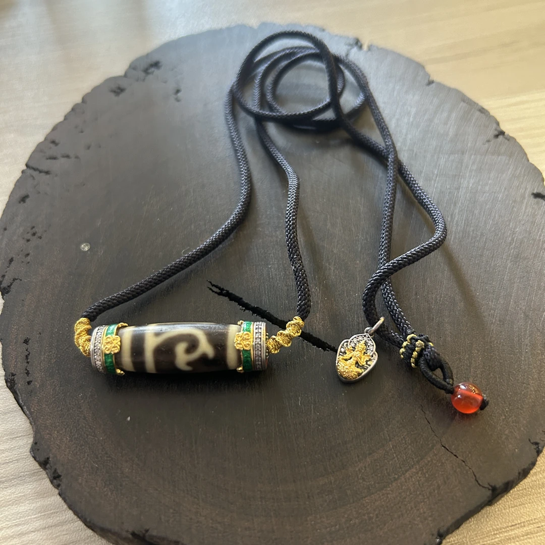 壹加思默-银镶度度玛瑙锁骨链多样性发一