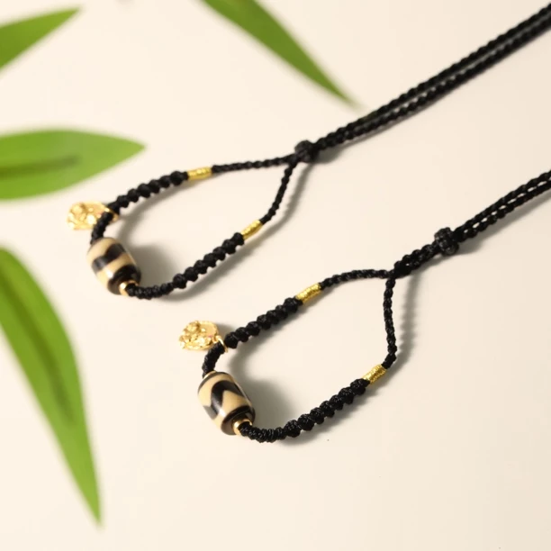 壹加思默-上肯文殊牙牙玛瑙锁骨链多样性发其一