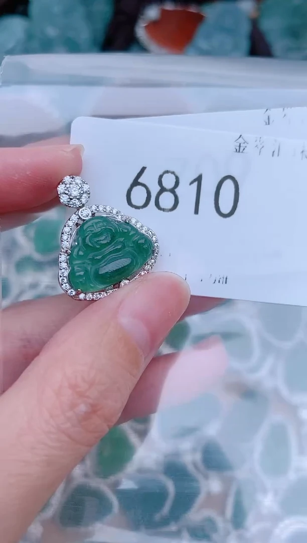 【闪购商品】翡翠颈饰未镶嵌6810