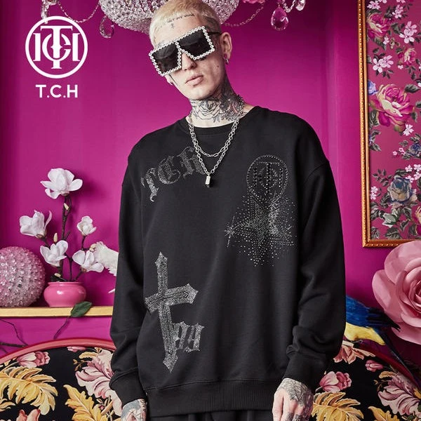 潮牌-TCH潮牌时尚星星黑耀石烫钻卫衣T66A116101