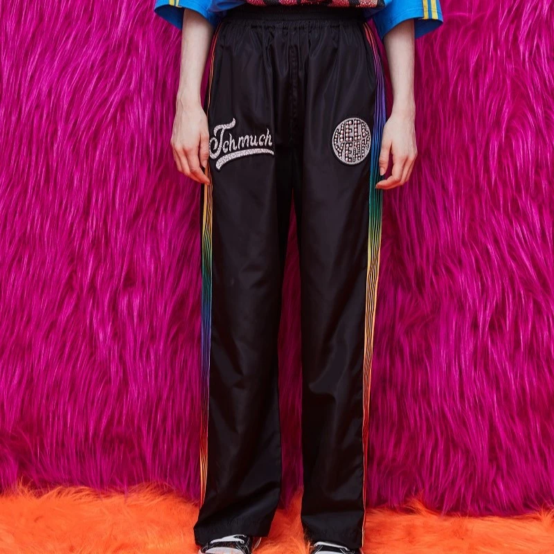 奥莱-TCH潮牌轻薄烫钻字母黑色运动时尚潮流休闲长裤S69A206027