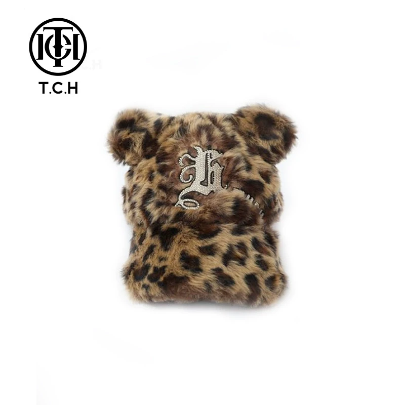 轻奢-TCH潮牌烫钻字母豹纹耳朵时尚百搭豹纹帽子T69D416001