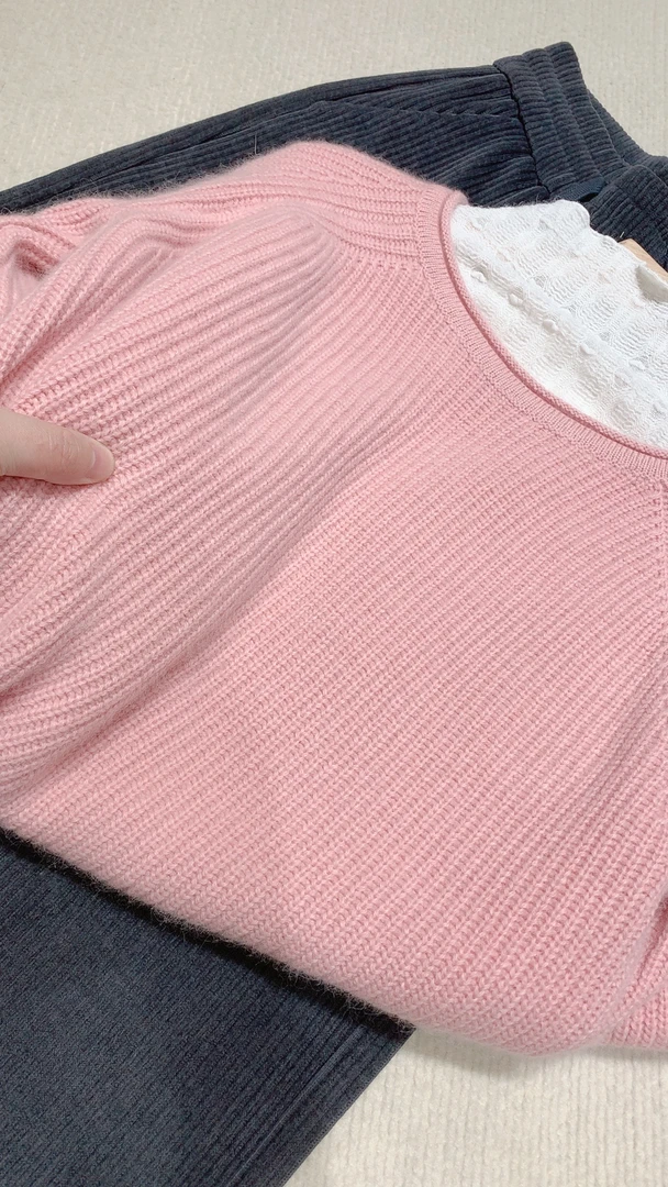 宝衣家 冬款羊毛胭粉卷边套头