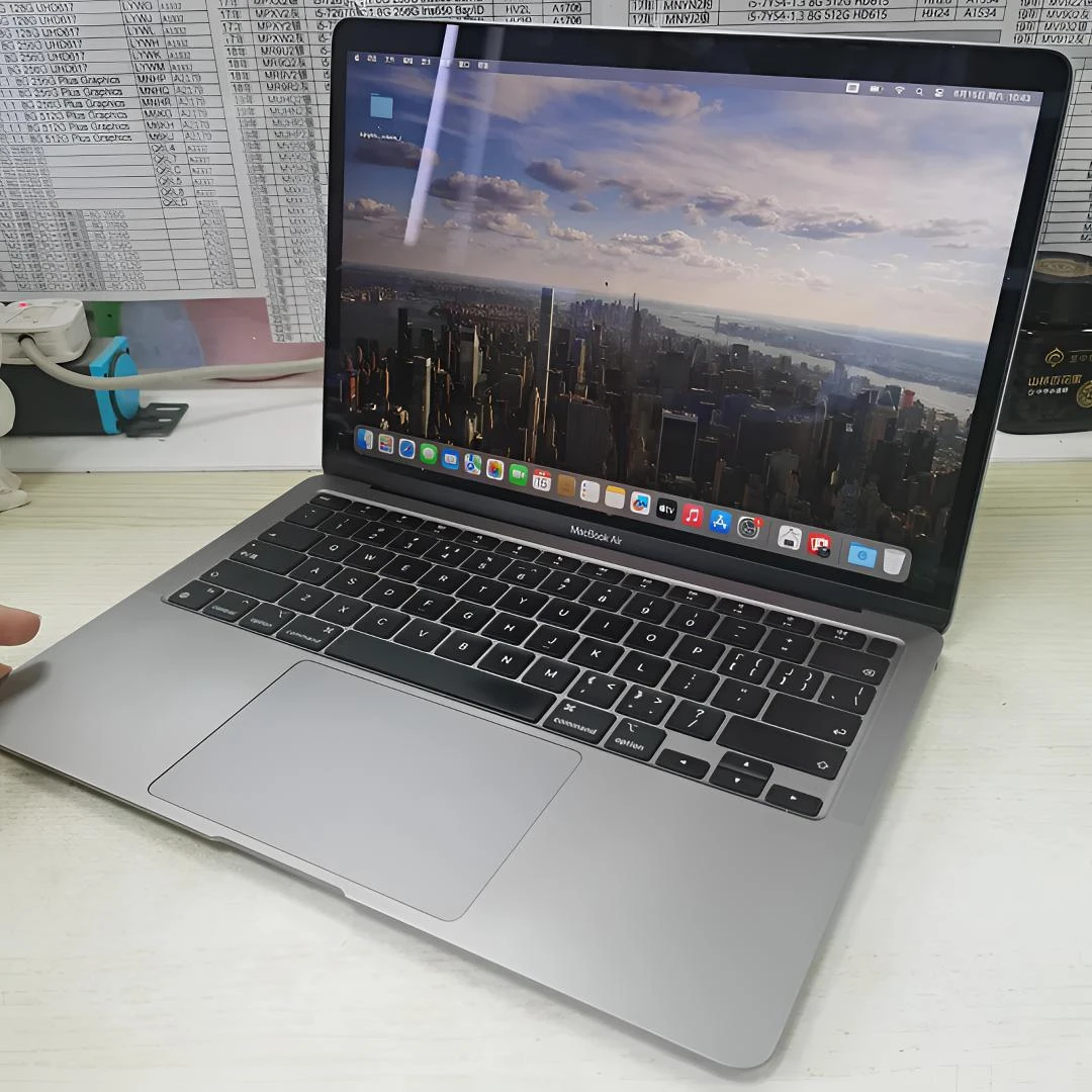 95新 Apple/苹果 学生笔记本MacBookAir办公商务剪辑视频追剧电脑