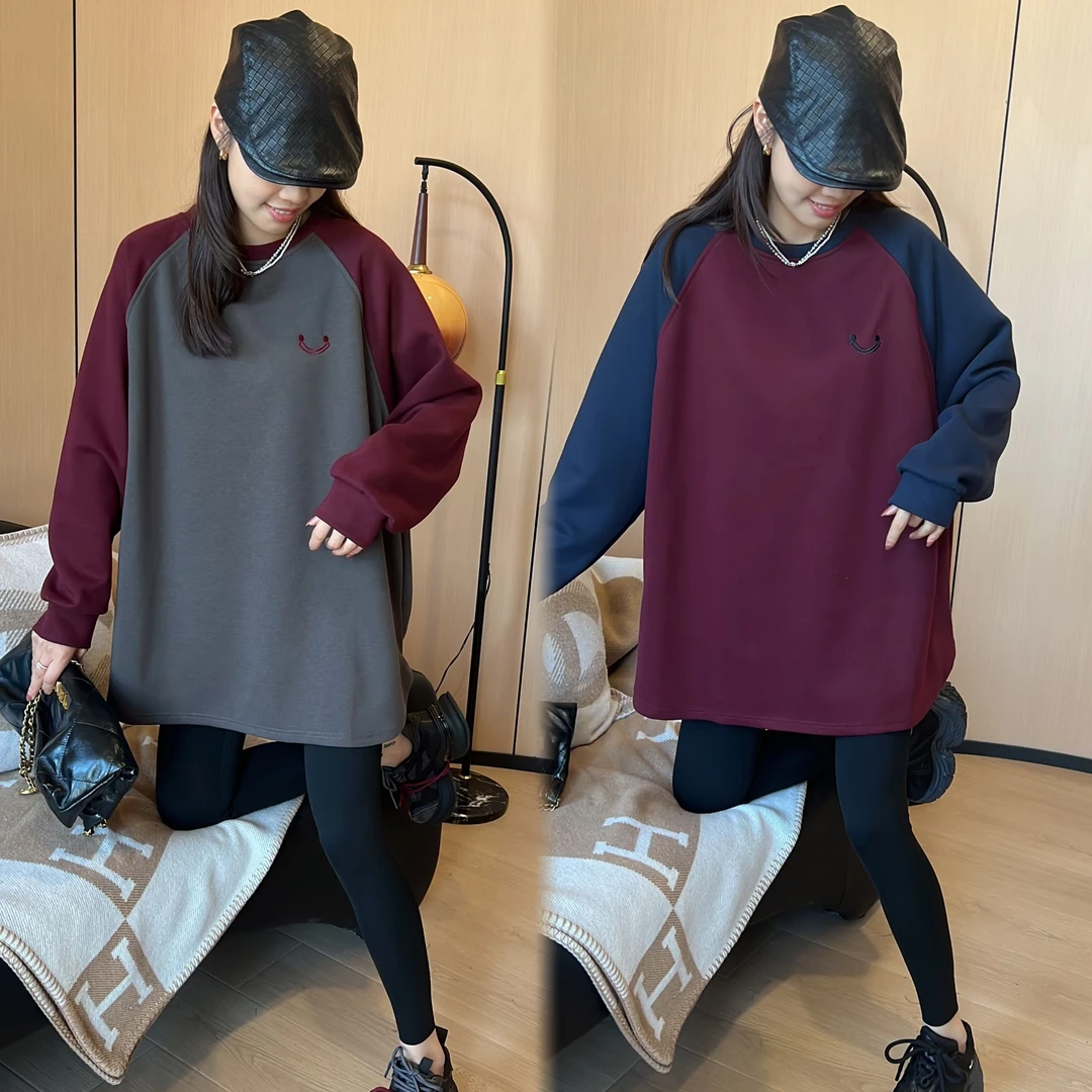 二姐的宝藏秋冬新款时尚减龄撞色袖口笑脸拼接加绒长袖上衣#24337