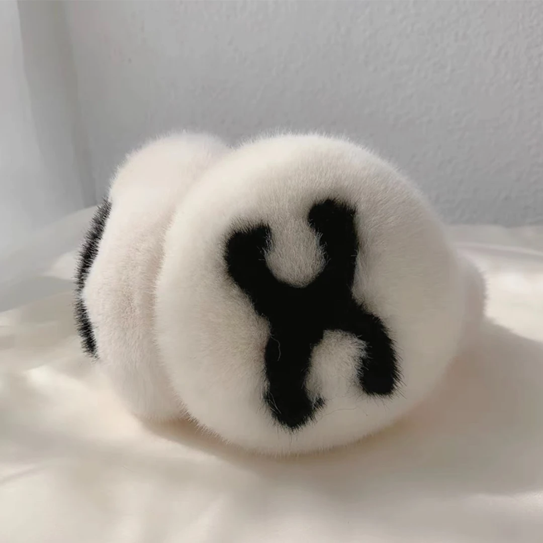 双C耳罩时尚少女韩版 ins风冬季款简约百搭毛绒保暖耳朵网红同款