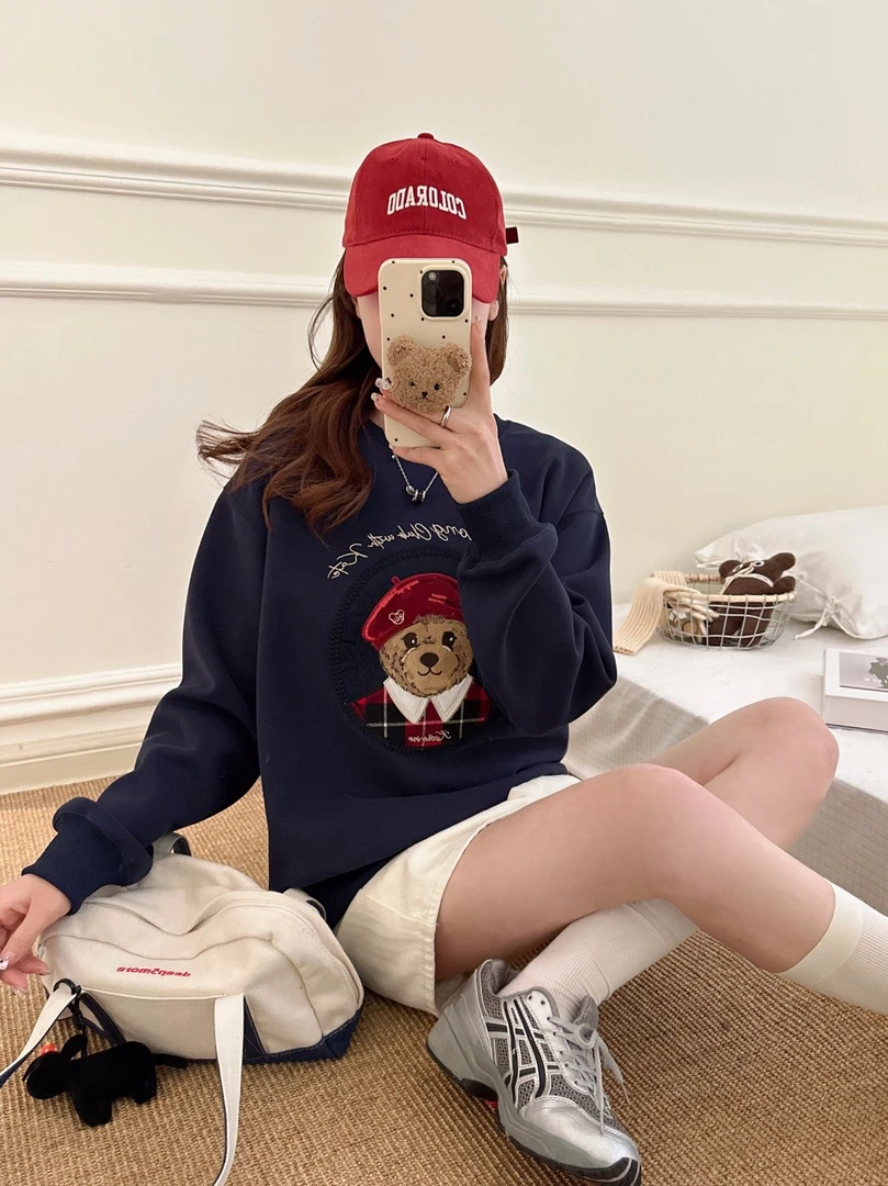 帽子小熊亮片刺绣圆领 新款刺绣宽松时尚潮流百搭减龄长袖卫衣